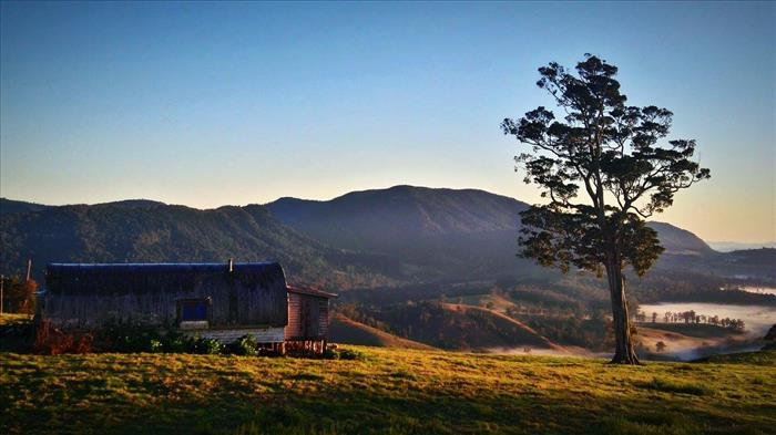 carrs_look_out_queensland_australia