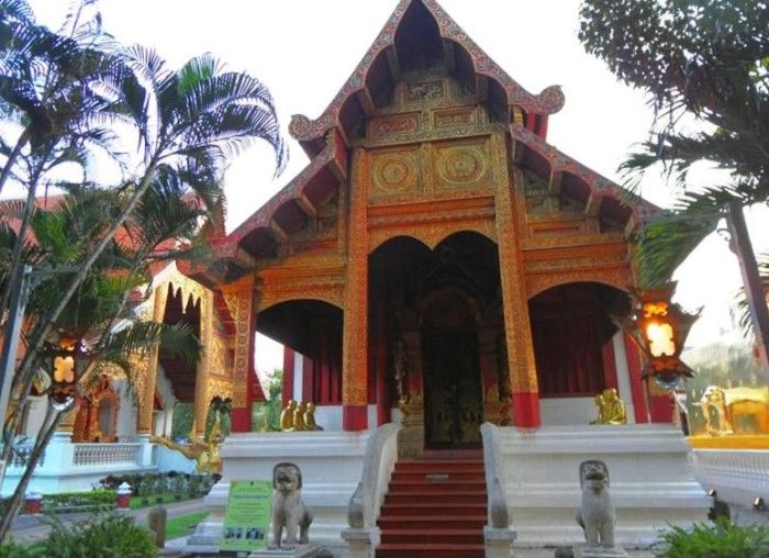 chiang-mai-wat-phra-singh-buddhist-temple-thailand-asia