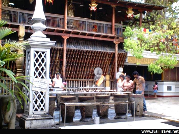 Colombo's Gangaramaya Buddhist Temple.