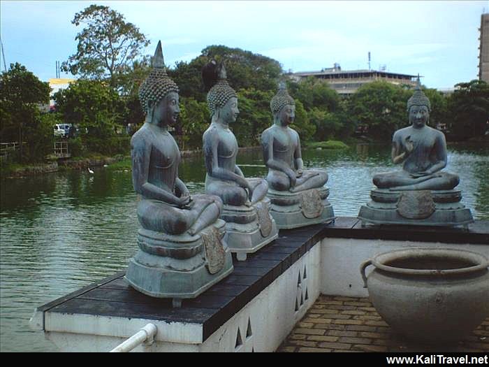 Sitting Buddhas at Seema Malaka Lake Temple.