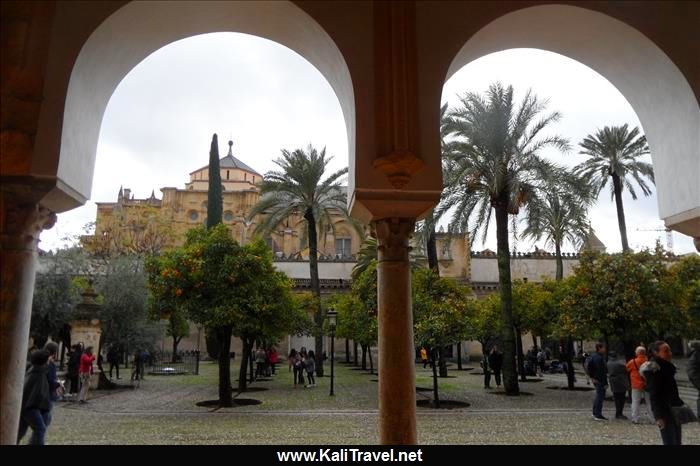 cordoba_mezquita_catedral_andalucia_spain