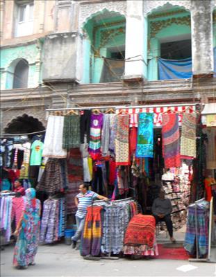 delhi-main-bazaar-india
