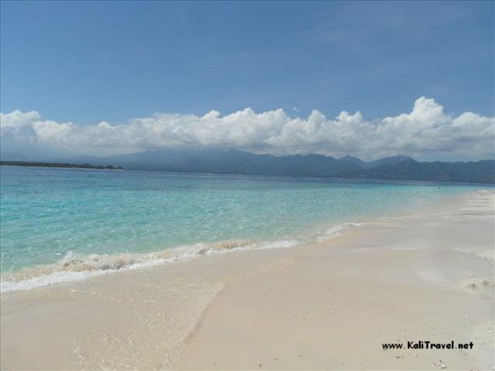 gili_meno_beach_lombok_background_indonesia