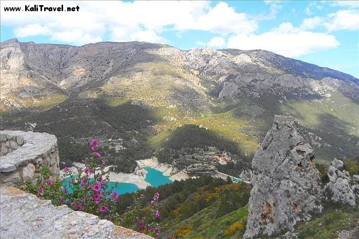 guadalest_views_reservoir_alicante_spain_costa_blanca