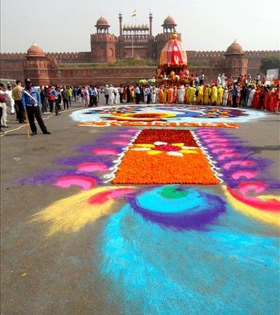 hari-krishna-flowers-red-fort-old-delhi-india