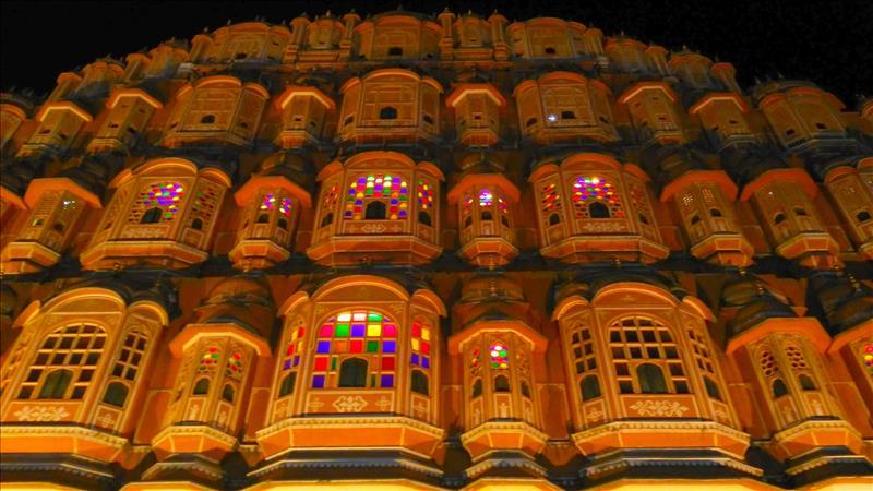 jaipur-windows-wind-palace-india