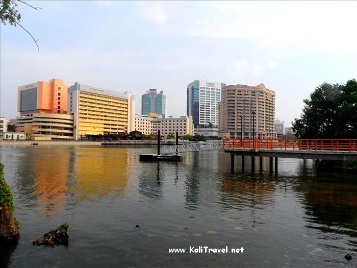 luxury_hotels_kuching_waterfront_opposite_northbank_sarawak_river_jetty_borneo