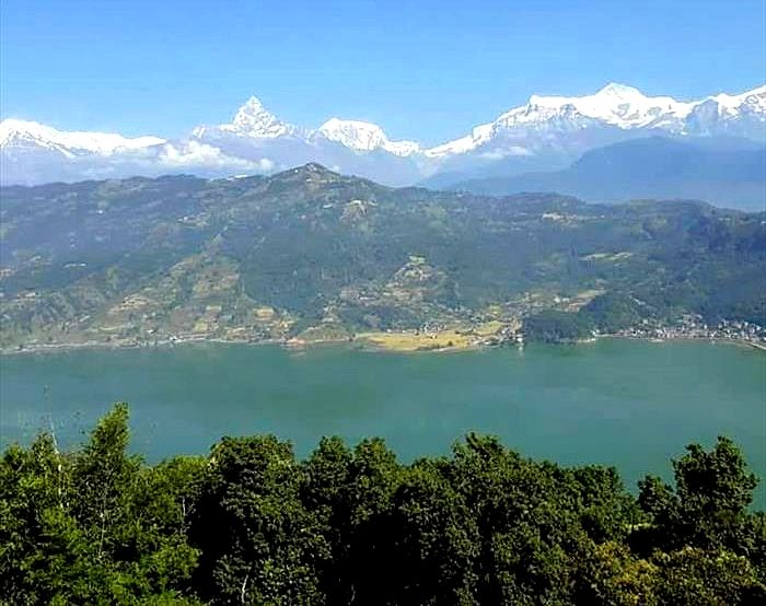 nepal_ghorepani_trekking_lake