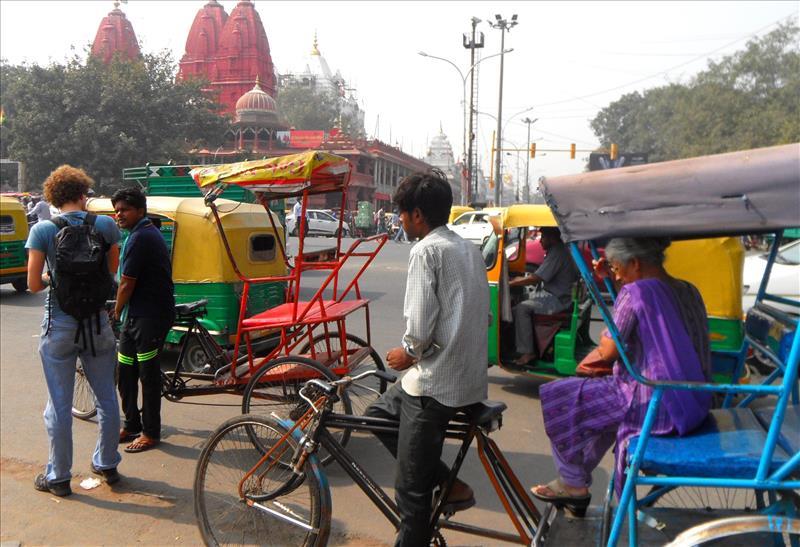 rickshaw-in-old-delhi-india