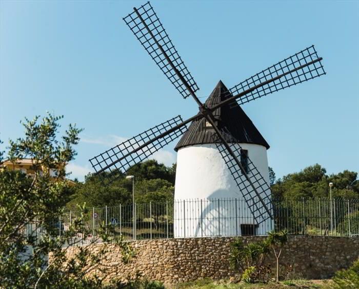 rojales_windmill_costa_blanca_spain