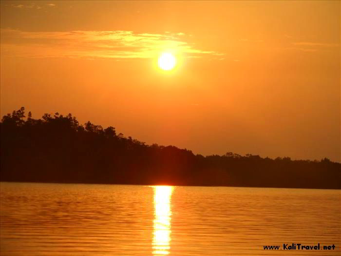 santubong_sunset_sarawak_borneo