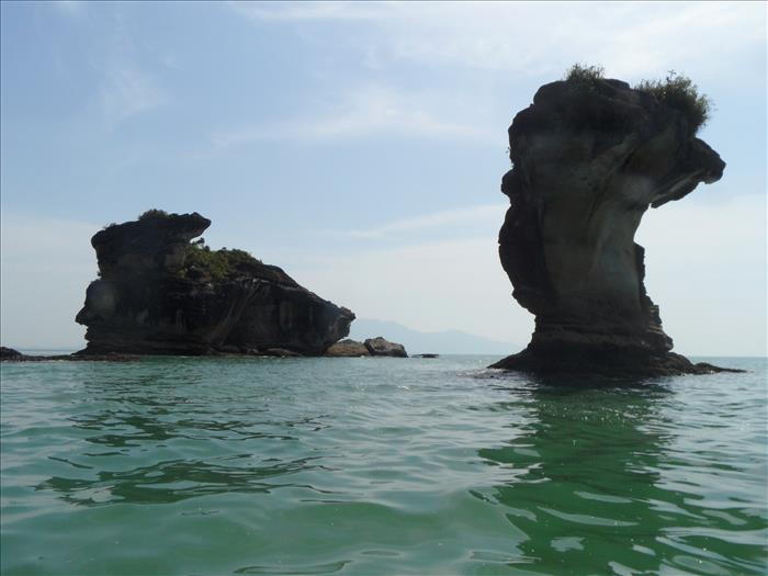 sea_stacks_bako_sarawak_borneo