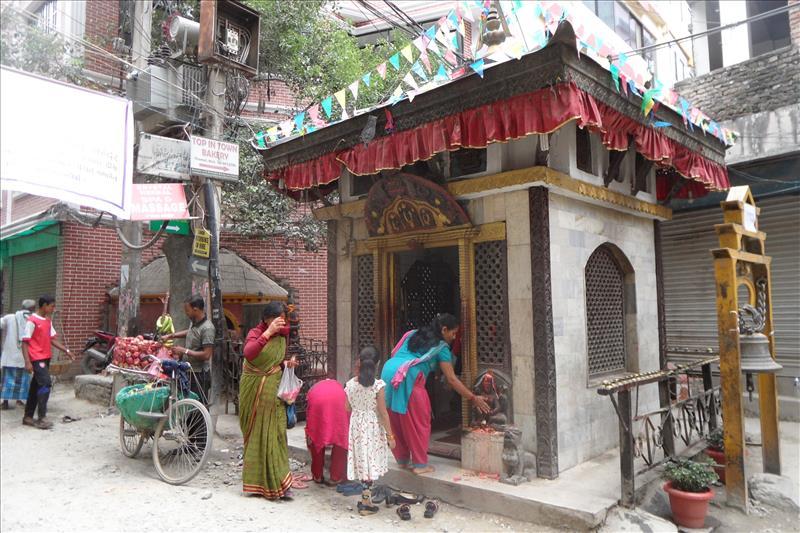 shrine-thamel-kathmandu-nepal