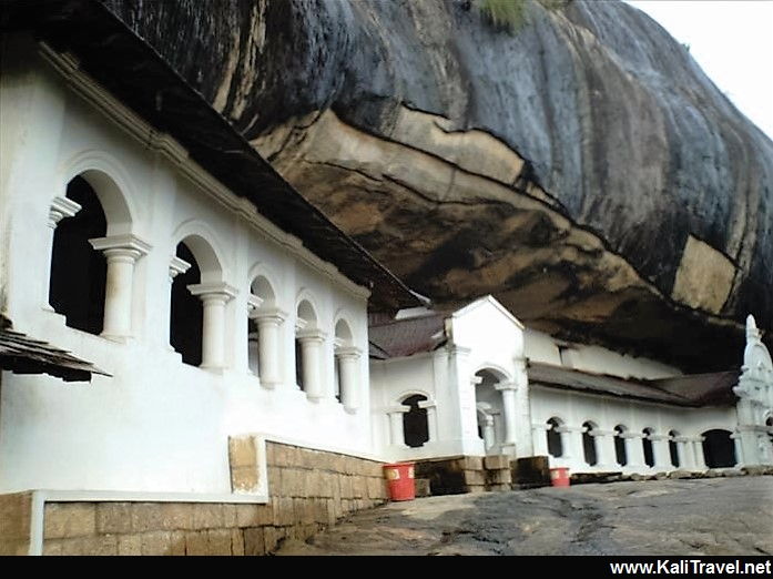 Rockface overhanging Dambulla Cave Temple.