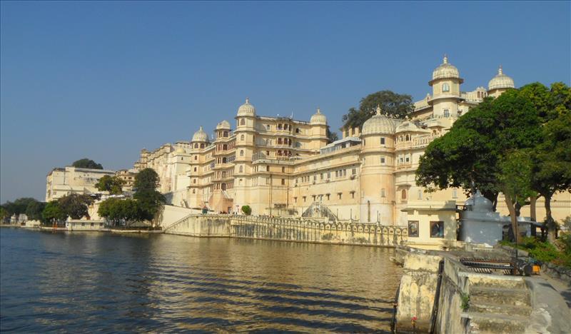 udaipur-city-palace-india