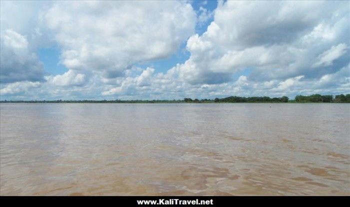 amazon-river-loreto-iquitos-peru