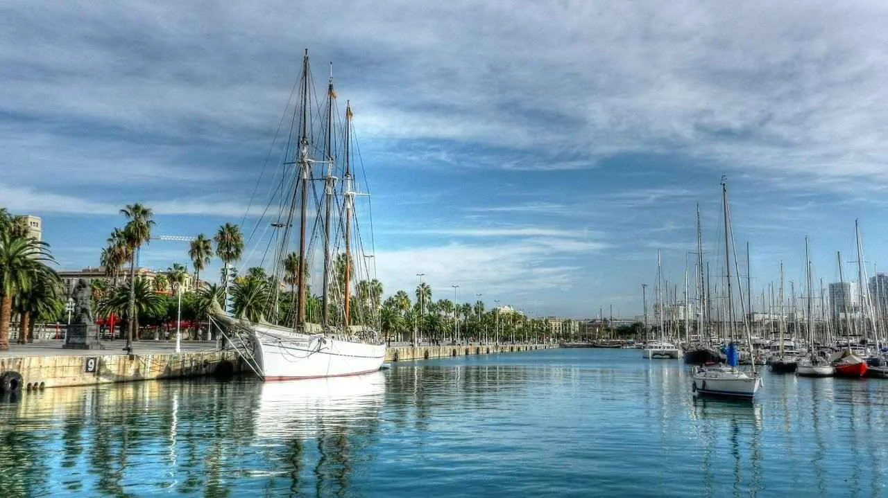 Sailing ships in Barcelona leisure harbour.
