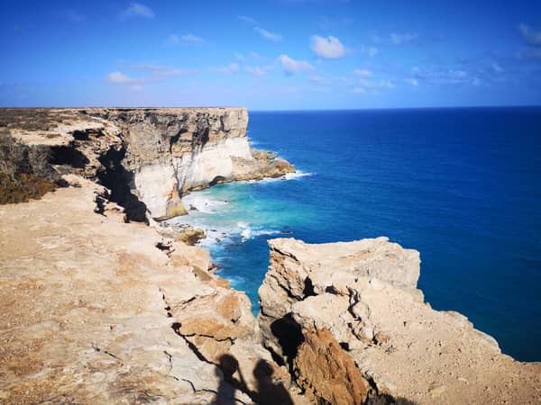 Arid Bunda Cliffs beside the ocean.