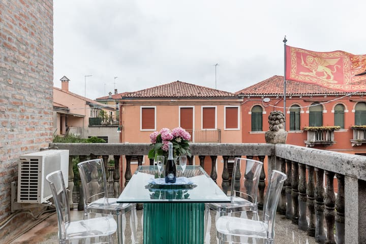 Cà Bernardo apartment terrace on Murano Island in Venice Lagoon. 