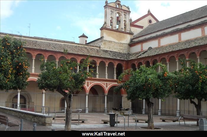 cordoba_san_francisco_church_plaza_andalucia_spain