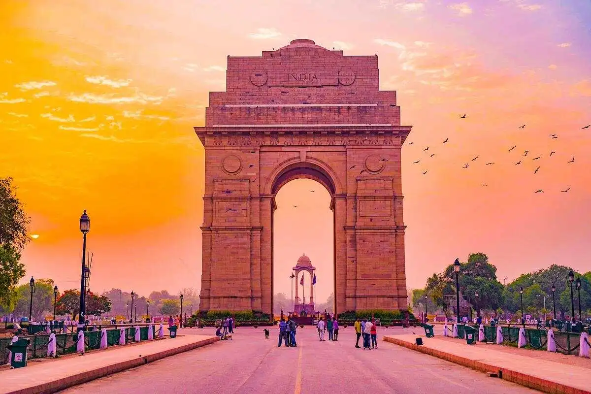India Gate at sunset on a Delhi itinerary.