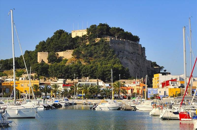 Dénia Castle overlooking the leisure harbour in Costa Blanca.