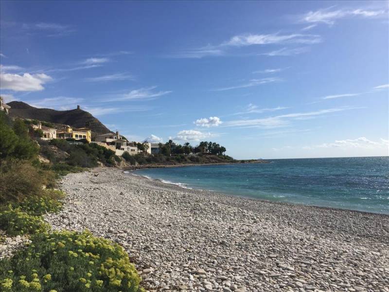 Barranc D'Aigües pebble cove in El Campello, Costa Blanca.