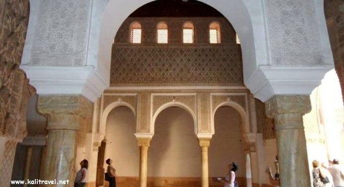 intricately_decorated_ben_youssef_madrasa_marrakesh
