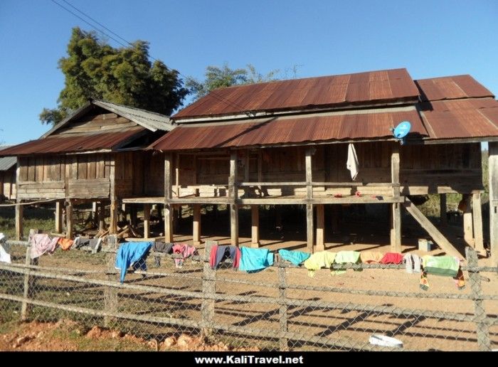 phonsavan-ban-napia-spoon-village-house-northeast-laos