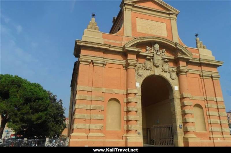 See Porta Galliera medieval gateway in Bologna, Italy.