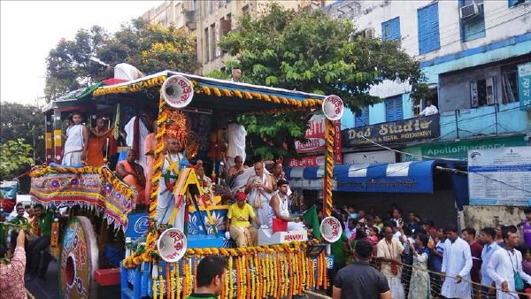 Rath Yatra Festival procession in the streets of Kolkata, India. 
