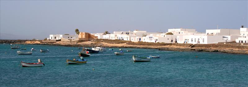 Boats in Caleta de Sebo bay, La Graciosa.