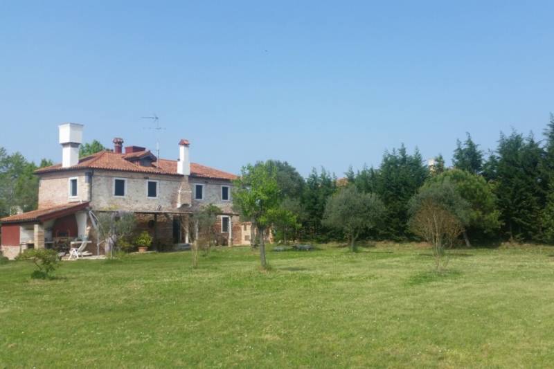 Venezia Villa and garden lawns, Venice Lagoon Islands.