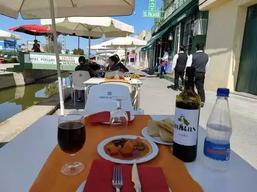 Canalside restaurant in El Palmar, village in Albufera.