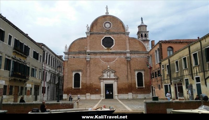 A typical Venice church in Dorsoduro district is Chiesa Santa Maria Dei Carmini (1348)