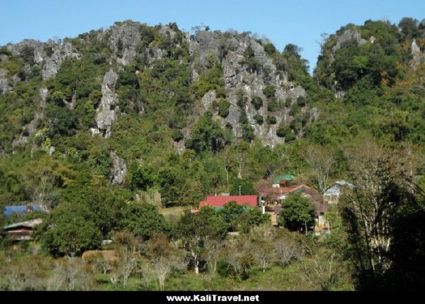 vieng-xai-karst-rock-cave-city-laos