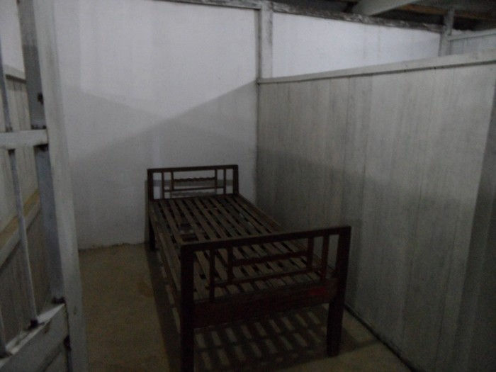 vieng-xai-kaysone-phomvihane-cave-childrens-bedroom