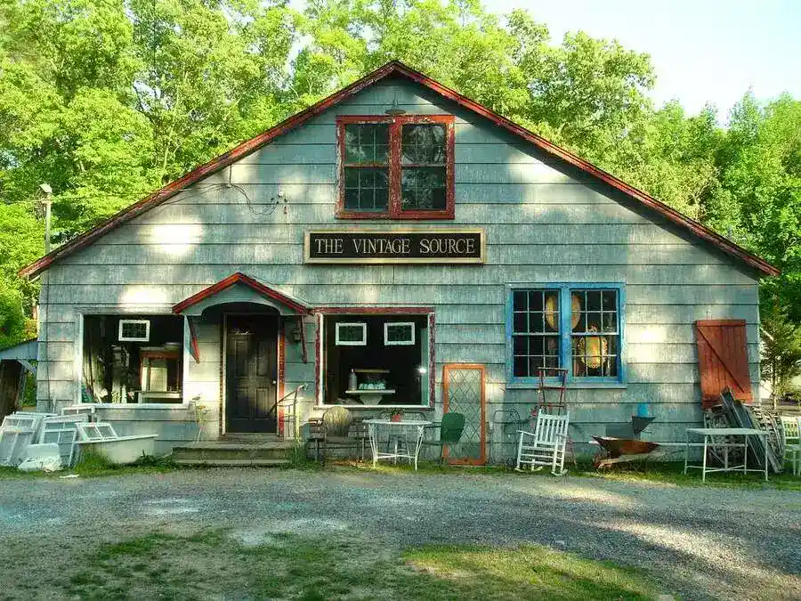 The Vintage Source antiques stores in historic St. Mary's.